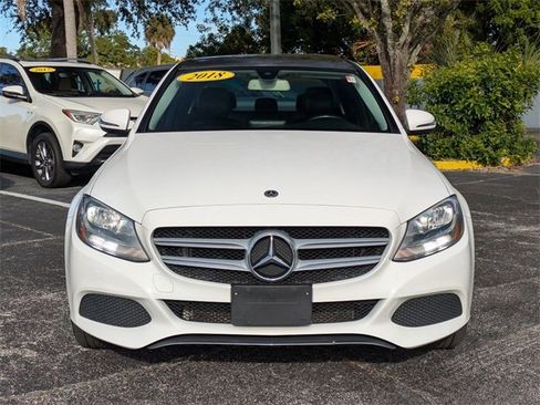Used 2018 Mercedes-Benz C 300 4MATIC Sedan image 2
