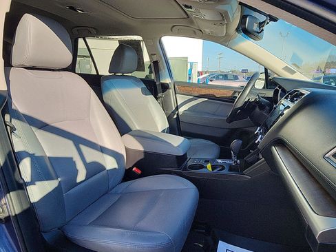 Used 2018 Subaru Outback 2.5i Limited image 24
