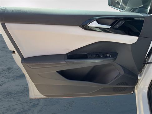 Used 2025 Volkswagen Taos S image 19