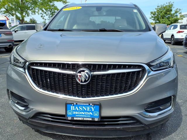 Used 2018 Buick Enclave Essence AWD/4WD image 2