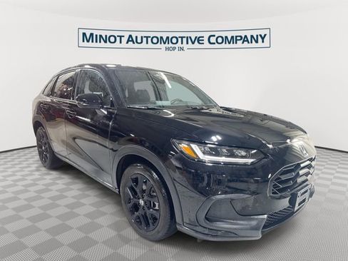 Used 2024 Honda HR-V Sport image 1