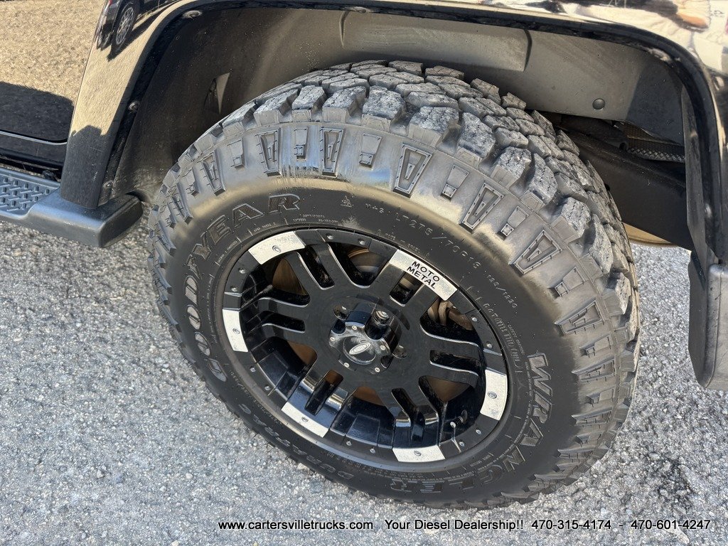 Used 2014 Jeep Wrangler Unlimited Sahara w/ Connectivity Group AWD/4WD image 10