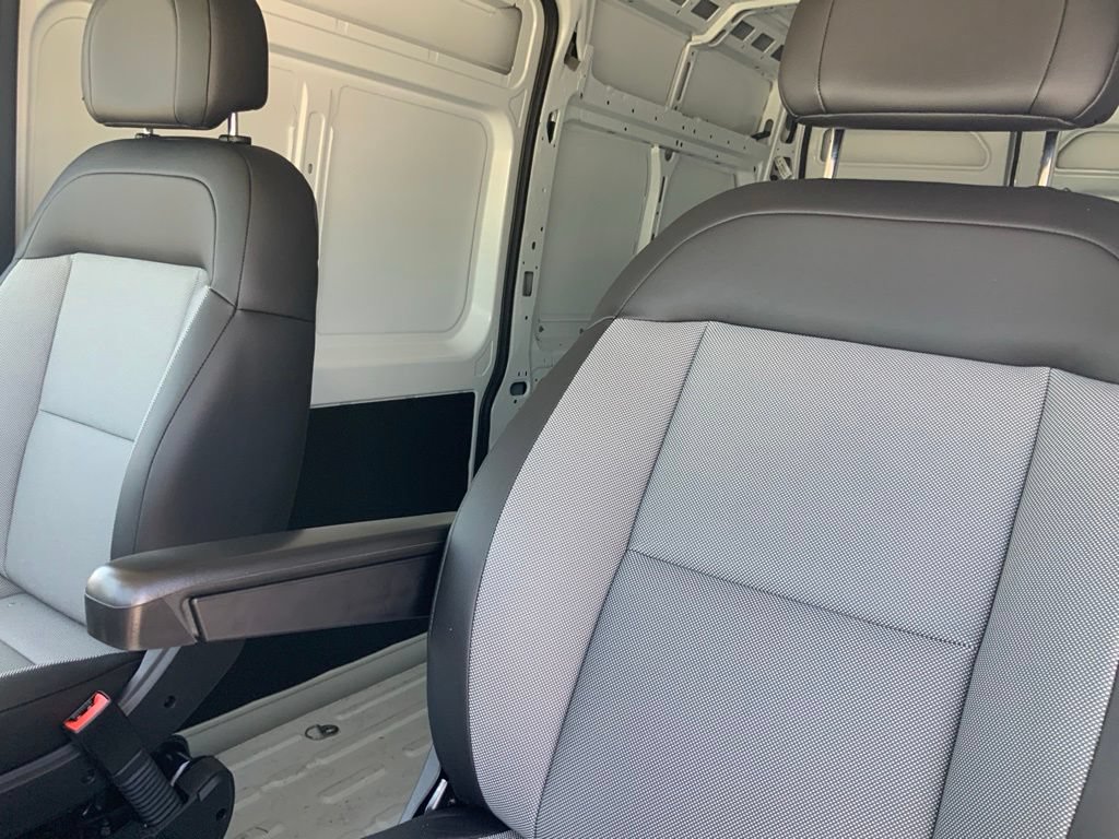 New 2026 RAM ProMaster 2500 w/ Convenience Group FWD image 20