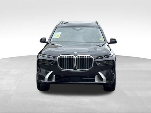 Certified 2024 BMW X7 xDrive40i w/ Premium Package image 10
