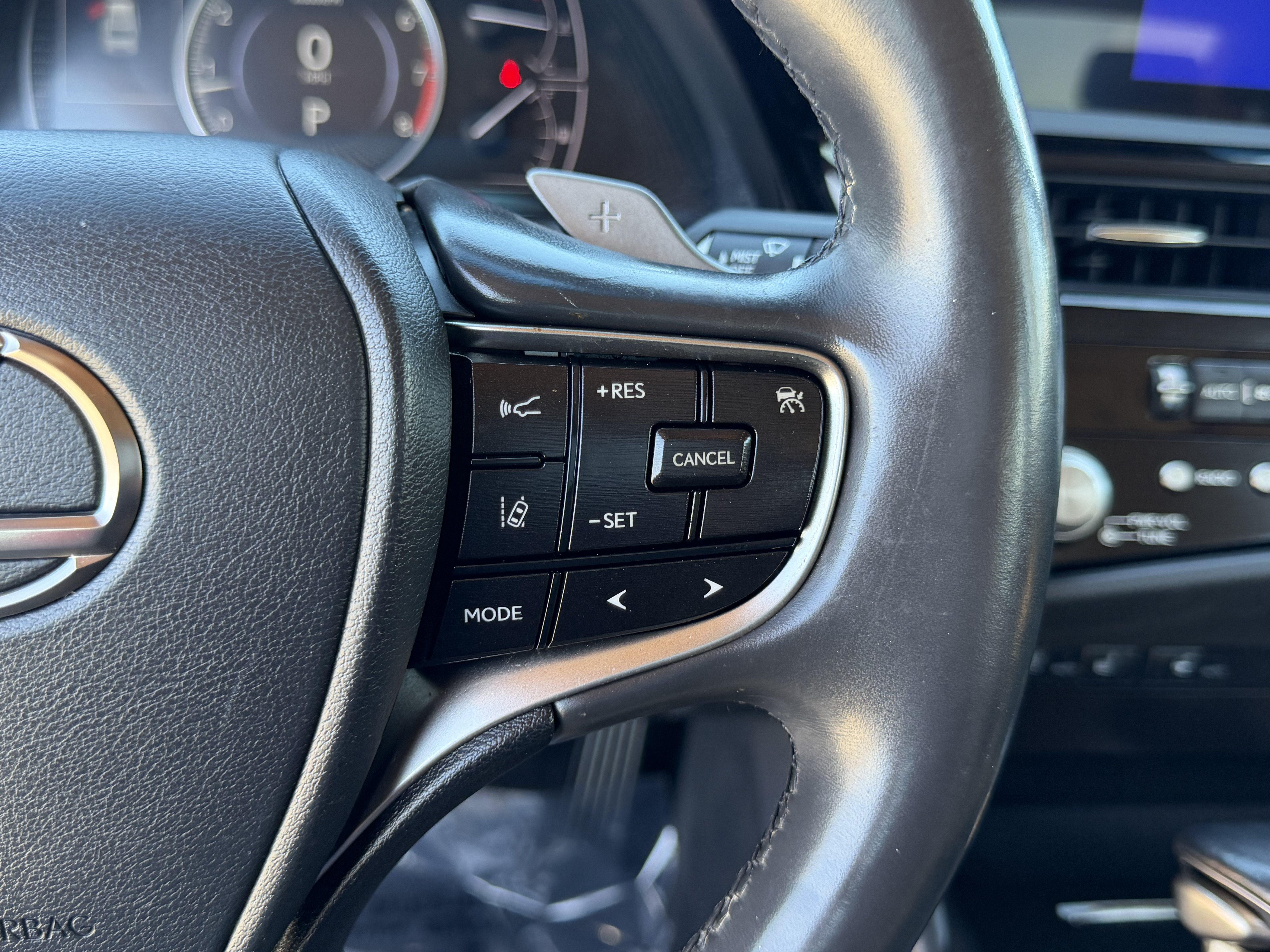 Certified 2023 Lexus ES 350 w/ Premium Package FWD image 25