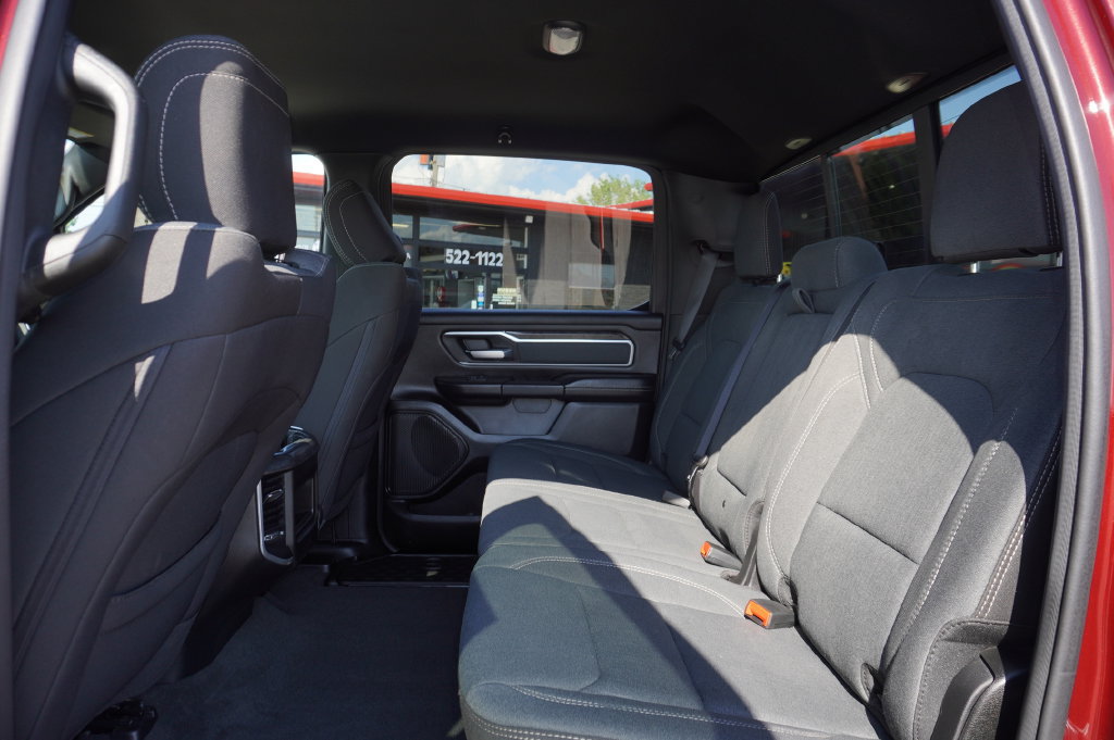 Used 2022 RAM 1500 Big Horn AWD/4WD image 25