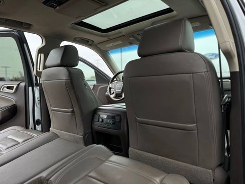 Used 2019 GMC Yukon XL Denali w/ Denali Ultimate Package image 26