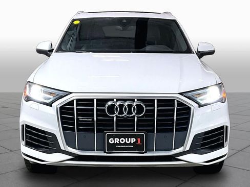 Used 2021 Audi Q7 3.0T Premium Plus w/ Premium Plus Package AWD/4WD image 4