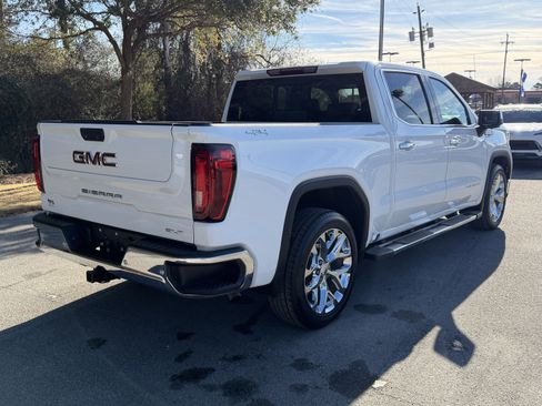 Used 2022 GMC Sierra 1500 SLT w/ SLT Premium Plus Package image 43