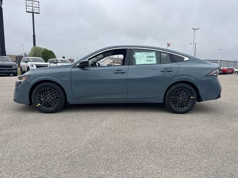 New 2026 Nissan Sentra SV w/ SV Convenience Package image 3