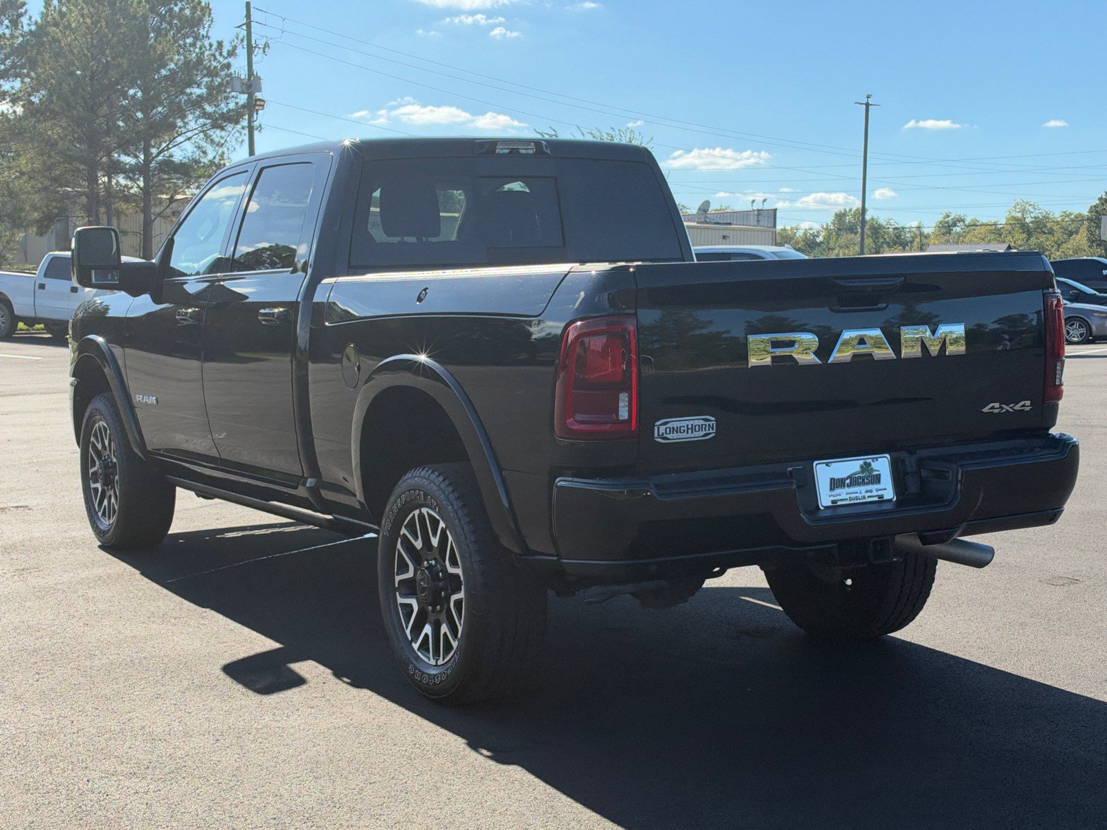 Used 2025 RAM 2500 Limited AWD/4WD image 7