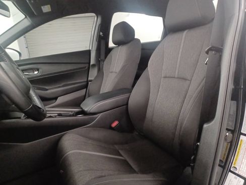 Used 2024 Honda Accord Sport image 12