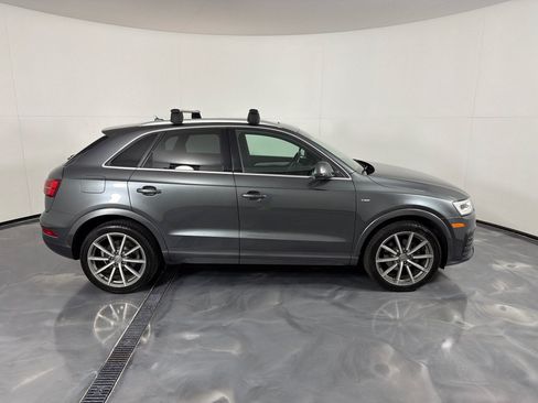 Used 2018 Audi Q3 2.0T Premium Plus w/ Premium Plus Package FWD image 4