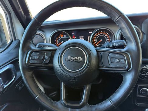 Used 2022 Jeep Wrangler Unlimited Sport image 12
