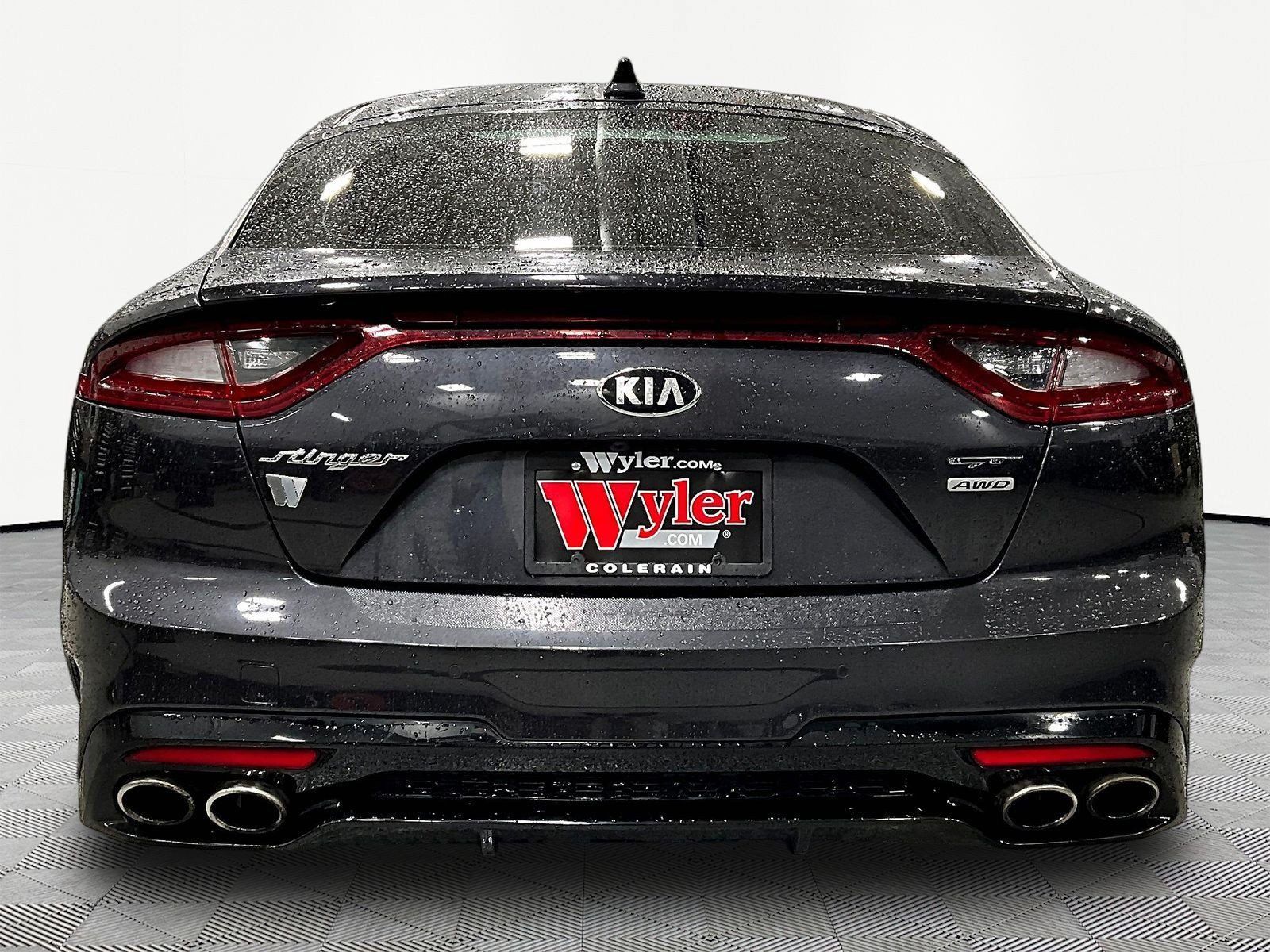 Used 2018 Kia Stinger GT1 AWD/4WD image 5