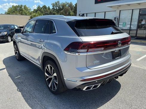 New 2025 Volkswagen Atlas Cross Sport SEL Premium R-Line image 4