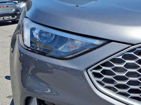 Used 2024 Ford Edge SEL AWD/4WD image 11
