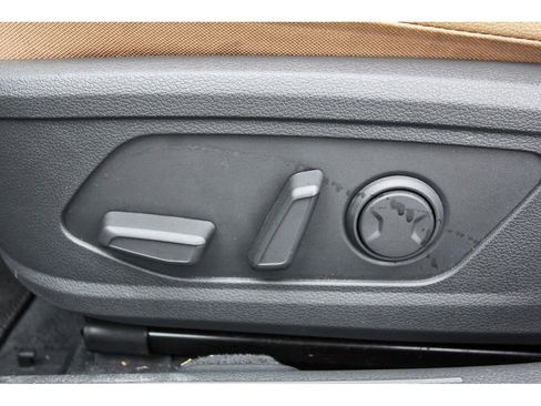 Certified 2025 Hyundai Sonata Limited image 33