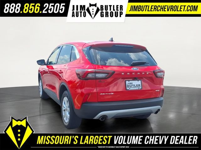 Used 2024 Ford Escape Active AWD/4WD image 2