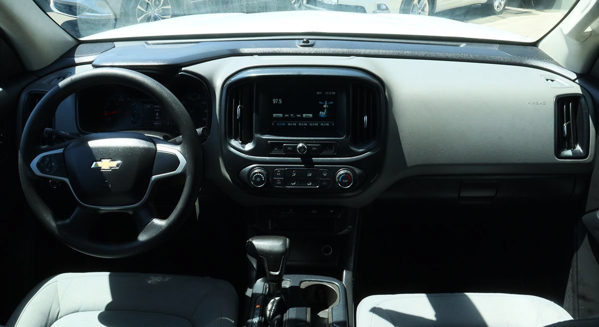 Used 2018 Chevrolet Colorado W/T w/ WT Convenience Package RWD image 32