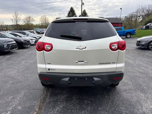 Used 2012 Chevrolet Traverse LTZ image 7