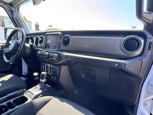 Certified 2022 Jeep Wrangler Unlimited Sport image 17