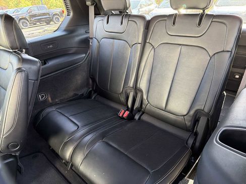 Used 2021 Jeep Grand Cherokee L Overland w/ Luxury Tech Group IV image 25