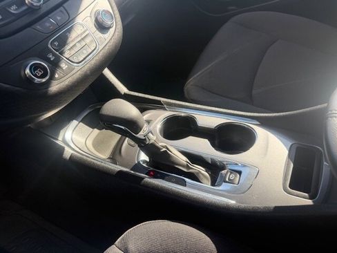 Used 2024 Chevrolet Malibu LT image 6