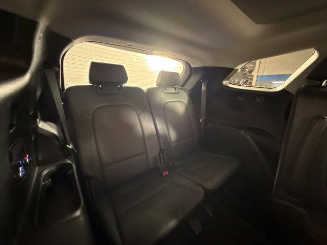 Used 2016 Hyundai Santa Fe Limited w/ Option Group 04 FWD image 34