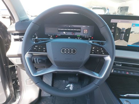 New 2026 Audi Q3 quattro 2.0T AWD/4WD image 19