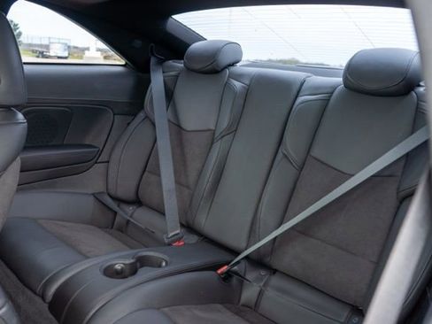 Used 2017 Cadillac ATS V w/ Luxury Package RWD image 16