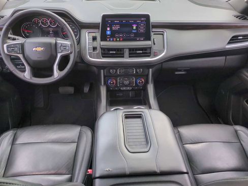 Used 2021 Chevrolet Tahoe LT w/ LT Signature Package image 19