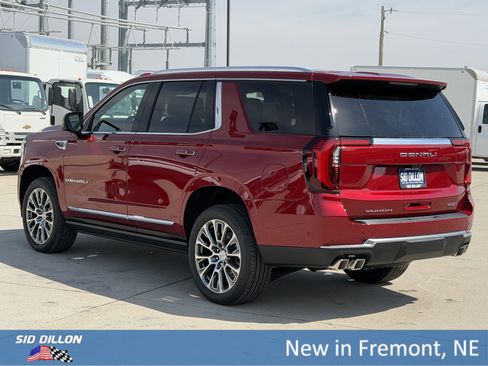 New 2026 GMC Yukon Denali image 8
