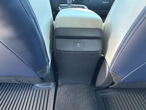 New 2026 Nissan Sentra SL w/ Floor Mat Package FWD image 25