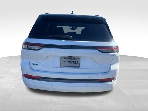 New 2026 Jeep Grand Cherokee Limited AWD/4WD image 4
