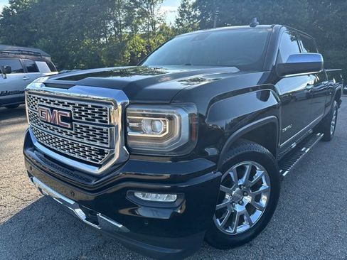 Used 2017 GMC Sierra 1500 Denali image 1