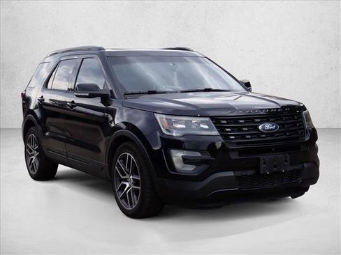Used 2016 Ford Explorer Sport w/ Equipment Group 401A AWD/4WD image 10