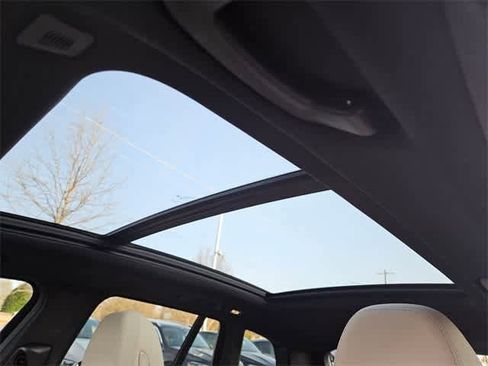 Used 2024 BMW X3 sDrive30i w/ Convenience Package image 17