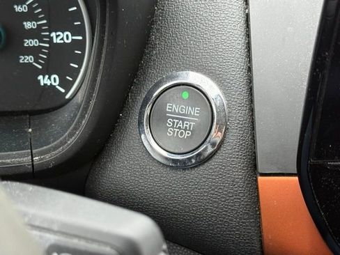 Used 2021 Ford EcoSport SE w/ SE Convenience Package FWD image 21