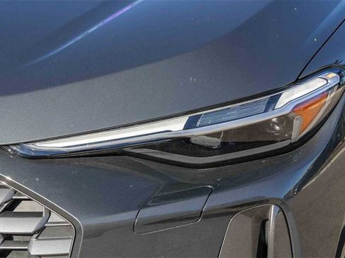 New 2025 Audi Q5 Premium Plus image 7