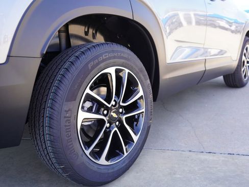 New 2026 Chevrolet TrailBlazer LT w/ Driver Confidence Package image 8