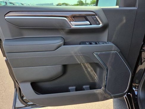 New 2026 Chevrolet Silverado 1500 LT w/ Texas Edition Plus RWD image 14
