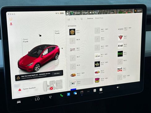 Used 2023 Tesla Model Y Long Range image 16