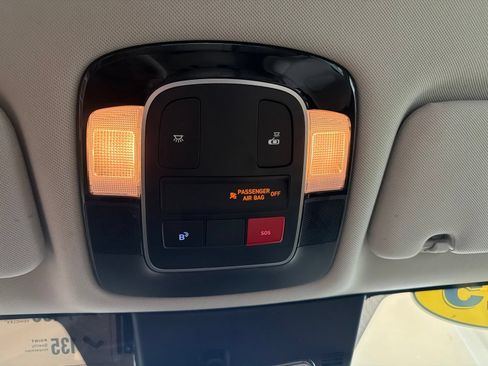 Used 2025 Hyundai Sonata SEL FWD image 25