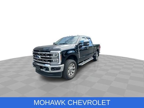 Used 2024 Ford F250 Lariat w/ Chrome Package AWD/4WD image 4