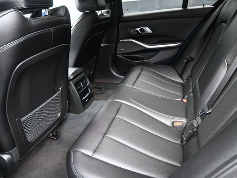 Used 2023 BMW 330i xDrive Sedan w/ Premium Package AWD/4WD image 15