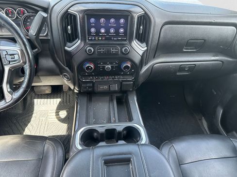 Used 2020 Chevrolet Silverado 1500 RST AWD/4WD image 12