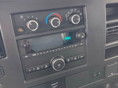 New 2025 GMC Savana 3500 Work Van w/ Power Convenience Package image 5