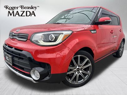 Used 2017 Kia Soul ! w/ Tech Package