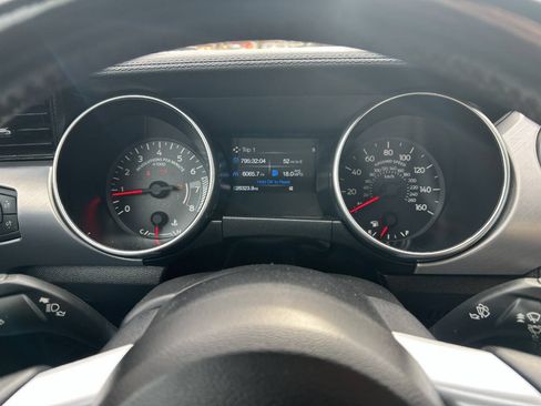 Used 2019 Ford Mustang GT Premium image 15